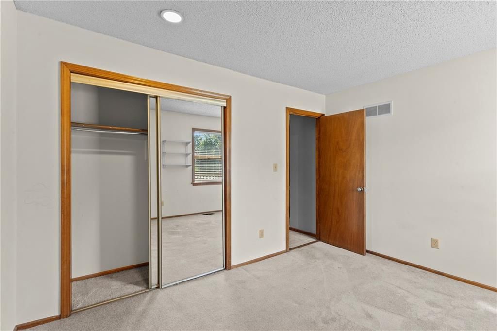 8075 Colony Lane — photo 17