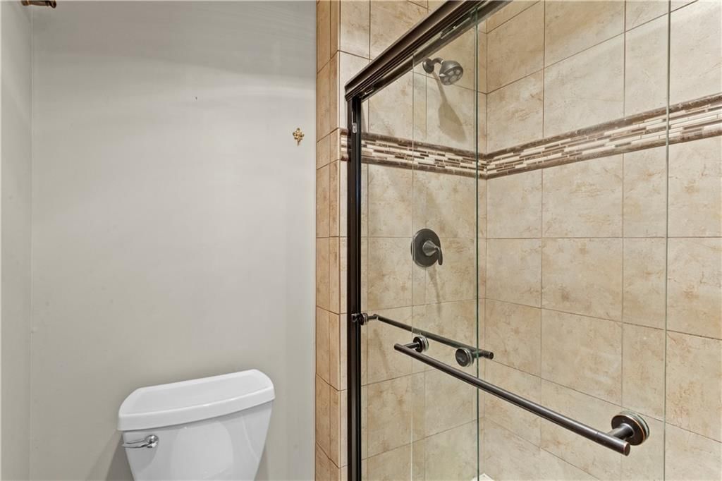 8075 Colony Lane — photo 24