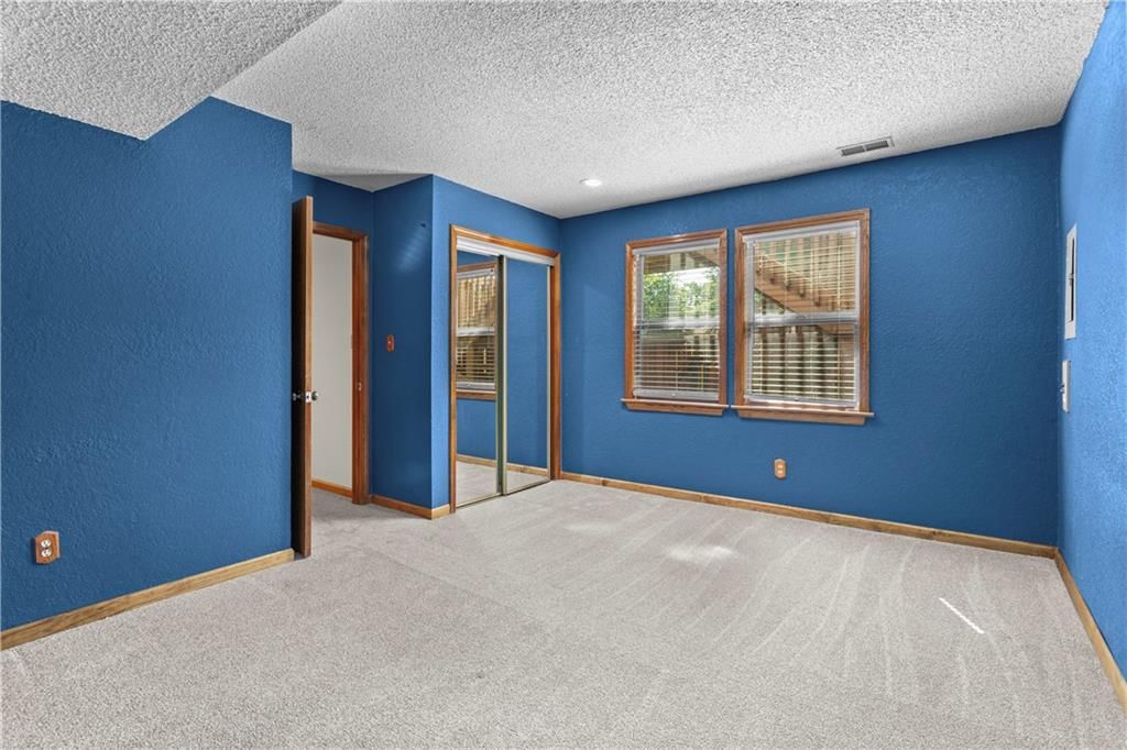 8075 Colony Lane — photo 29