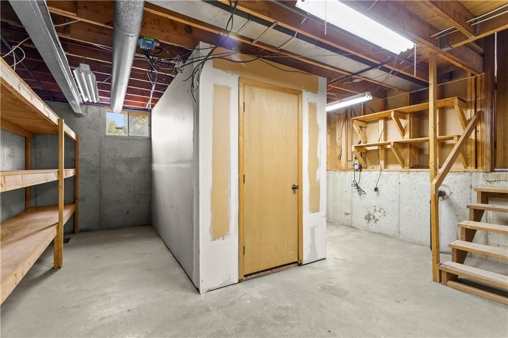 8075 Colony Lane — photo 31