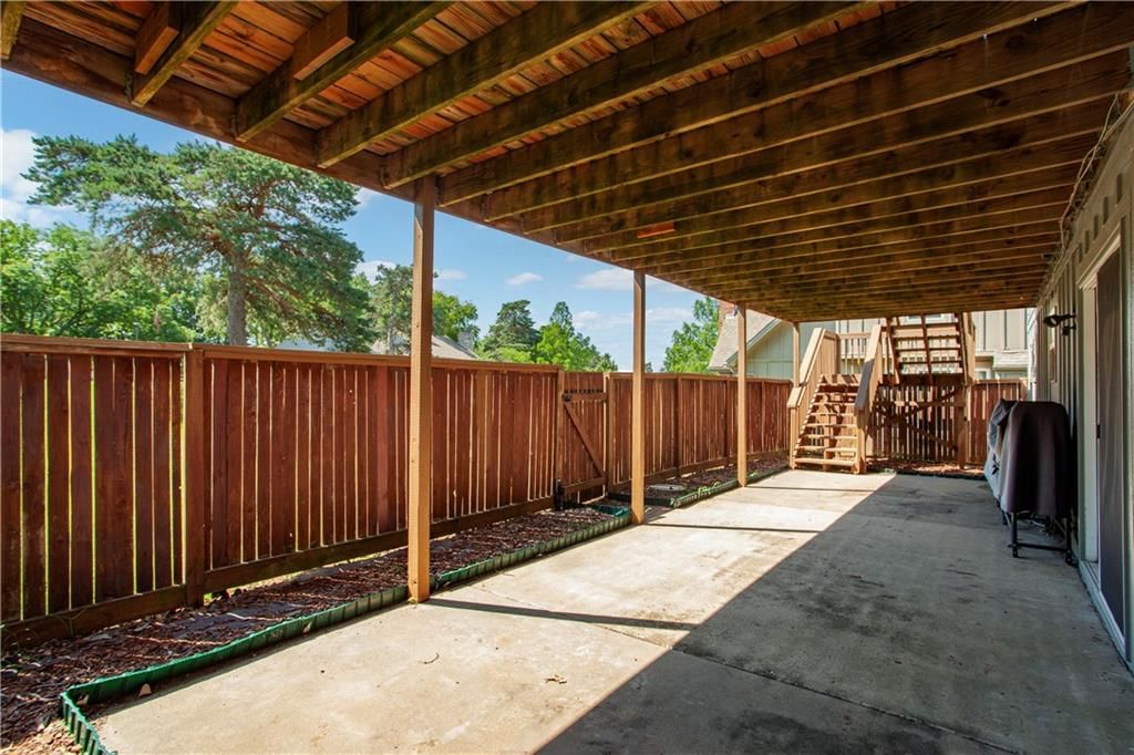 8075 Colony Lane — photo 34
