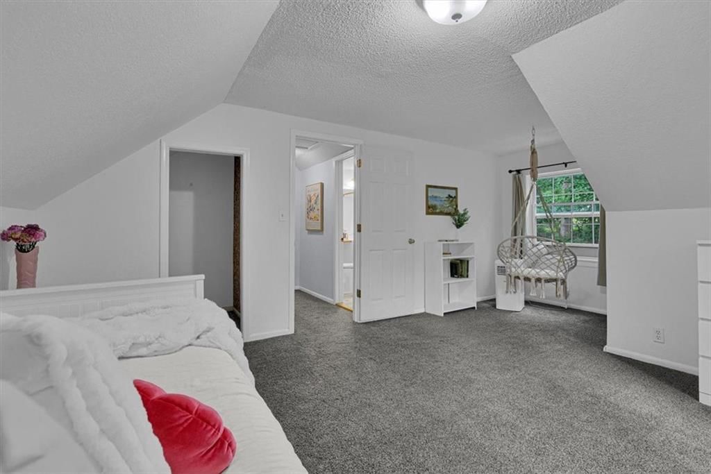 4203 N Grand Avenue — photo 31