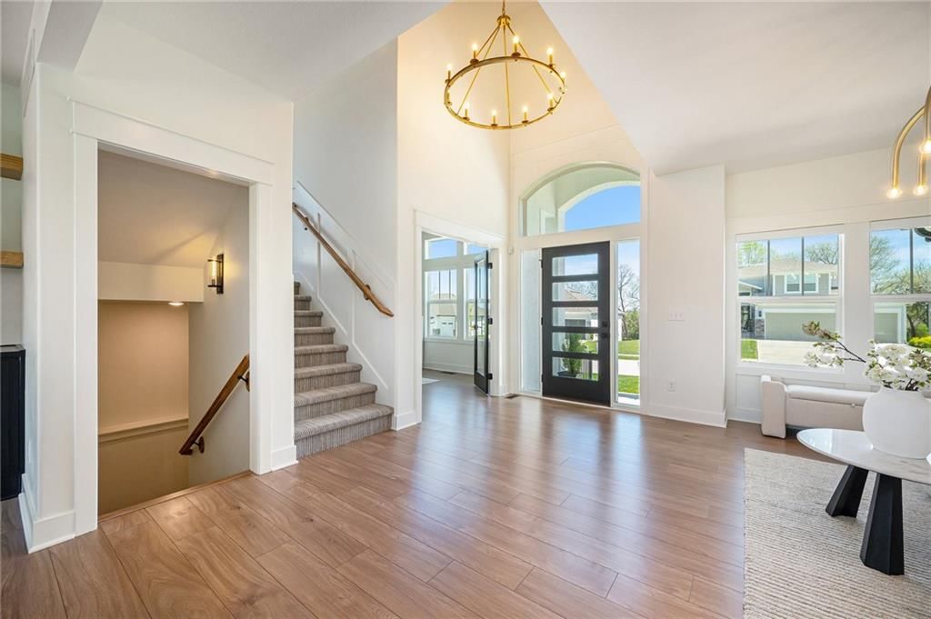 3133 SW Summit View Trail — photo 2