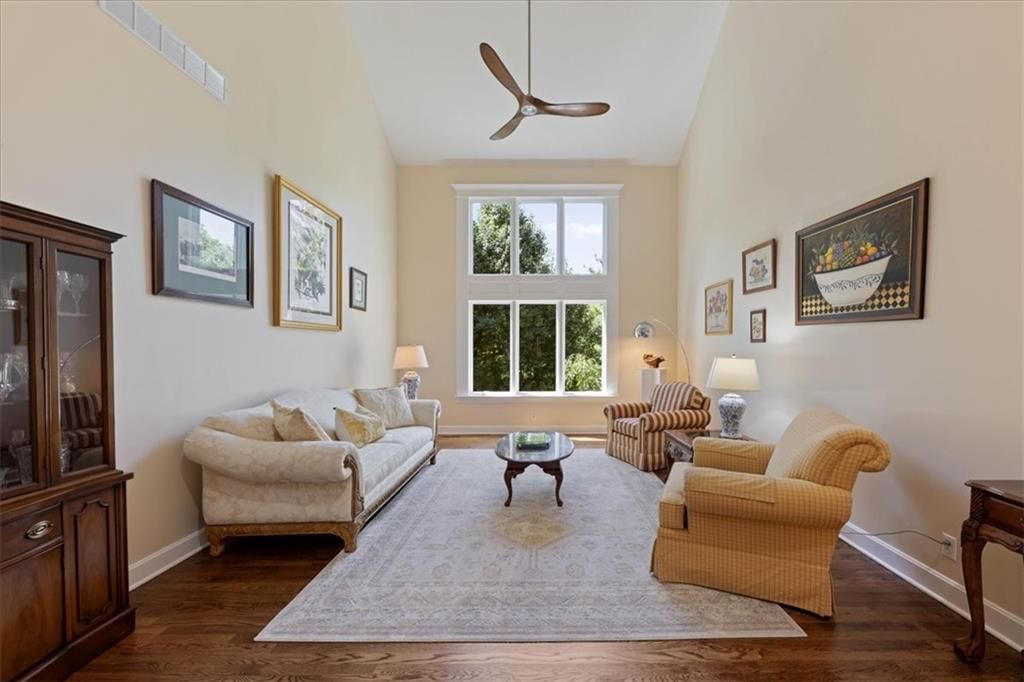 13104 Granada Drive — photo 8