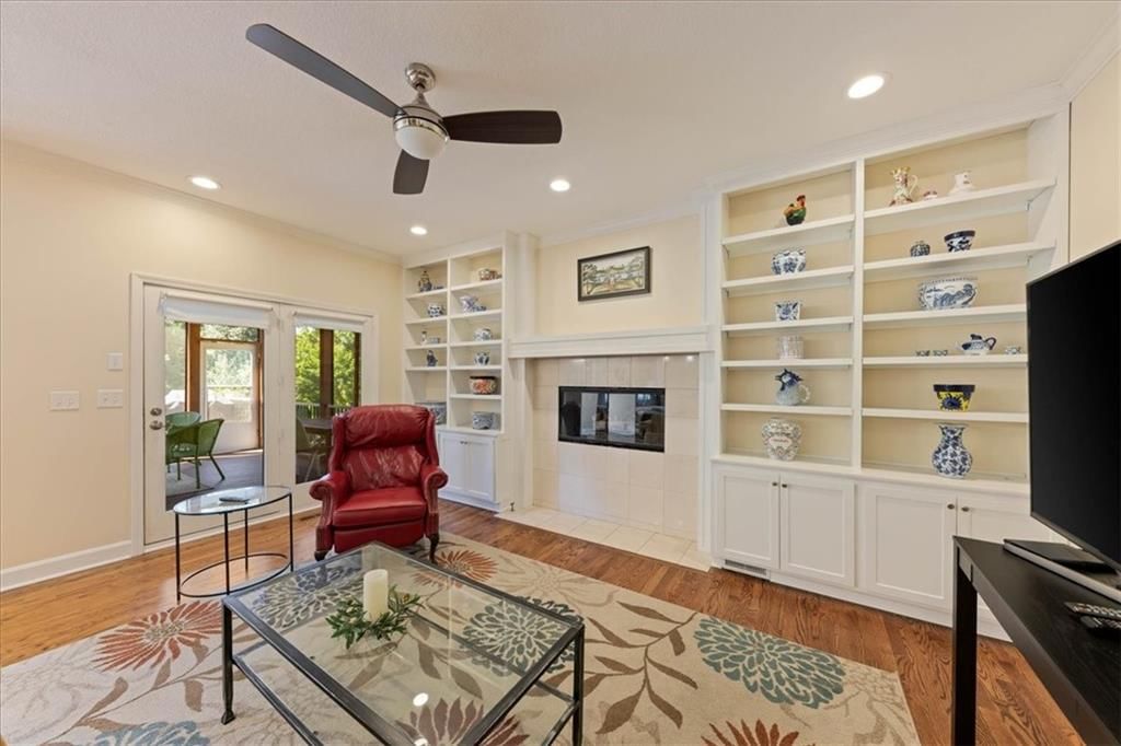 13104 Granada Drive — photo 15