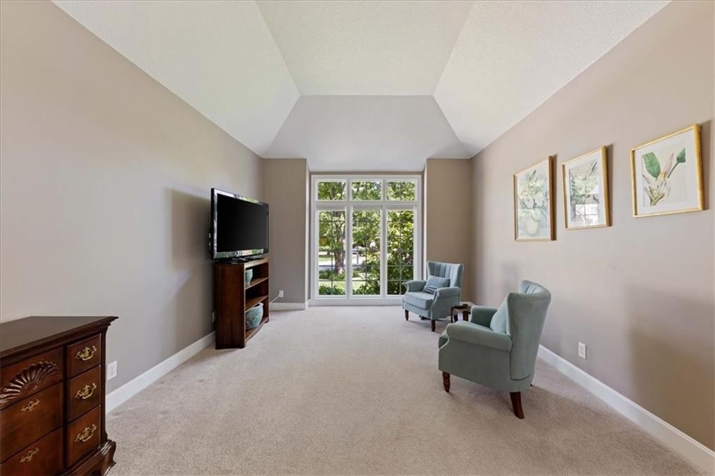 13104 Granada Drive — photo 25