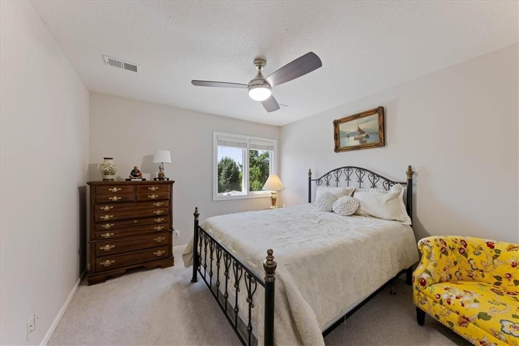 13104 Granada Drive — photo 35