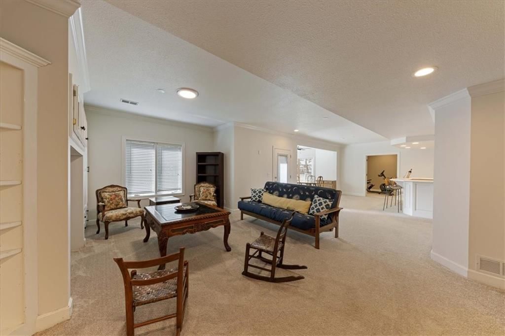 13104 Granada Drive — photo 40