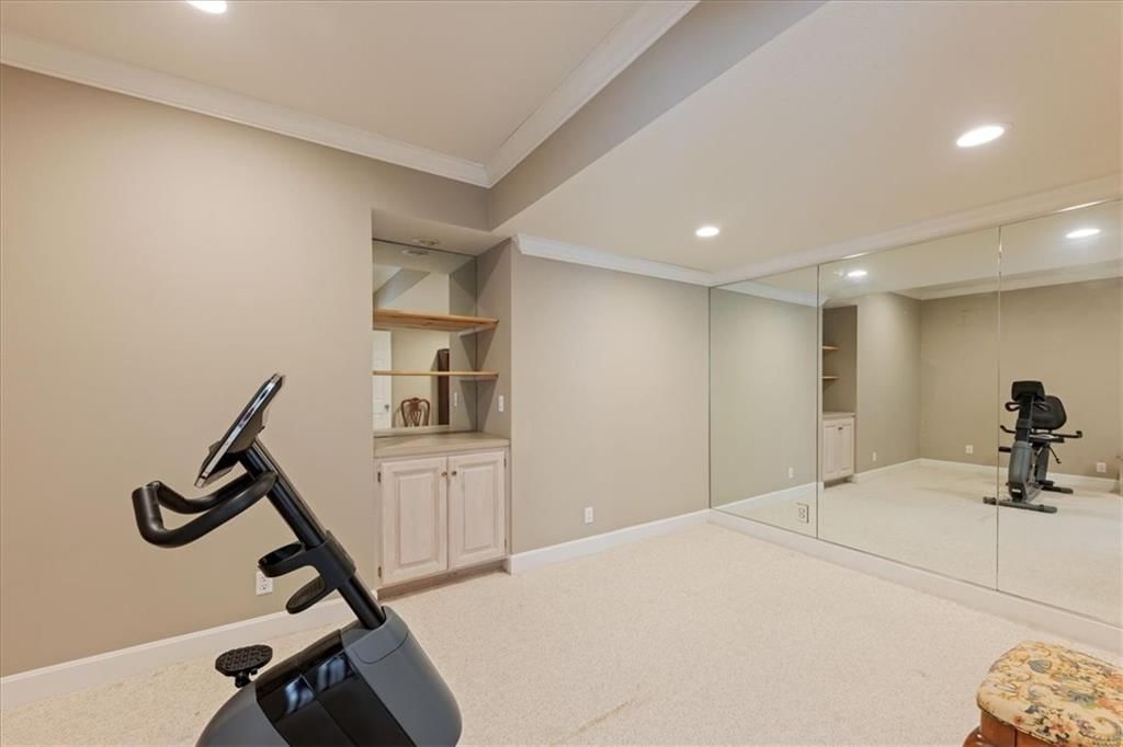 13104 Granada Drive — photo 43