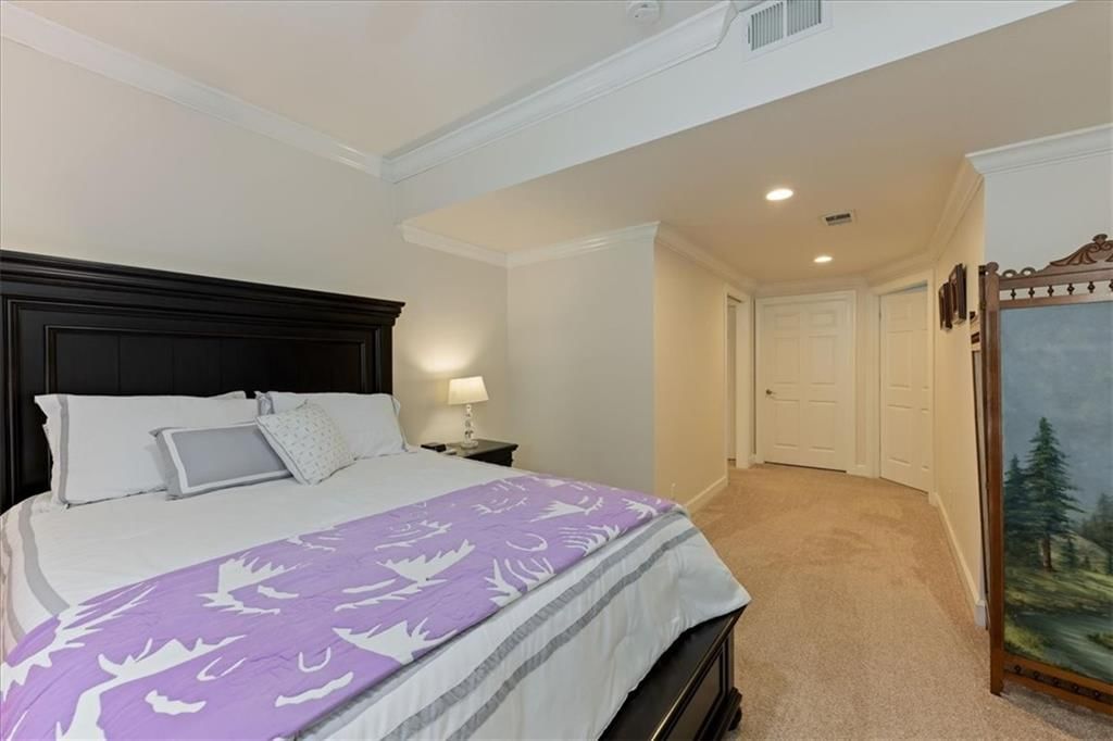 13104 Granada Drive — photo 45