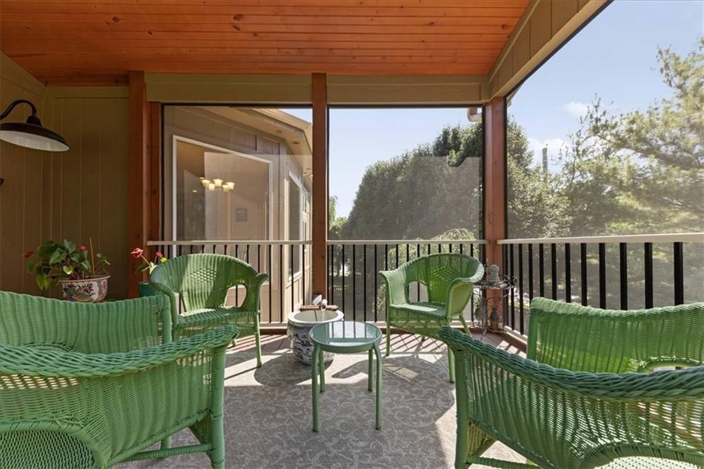 13104 Granada Drive — photo 48
