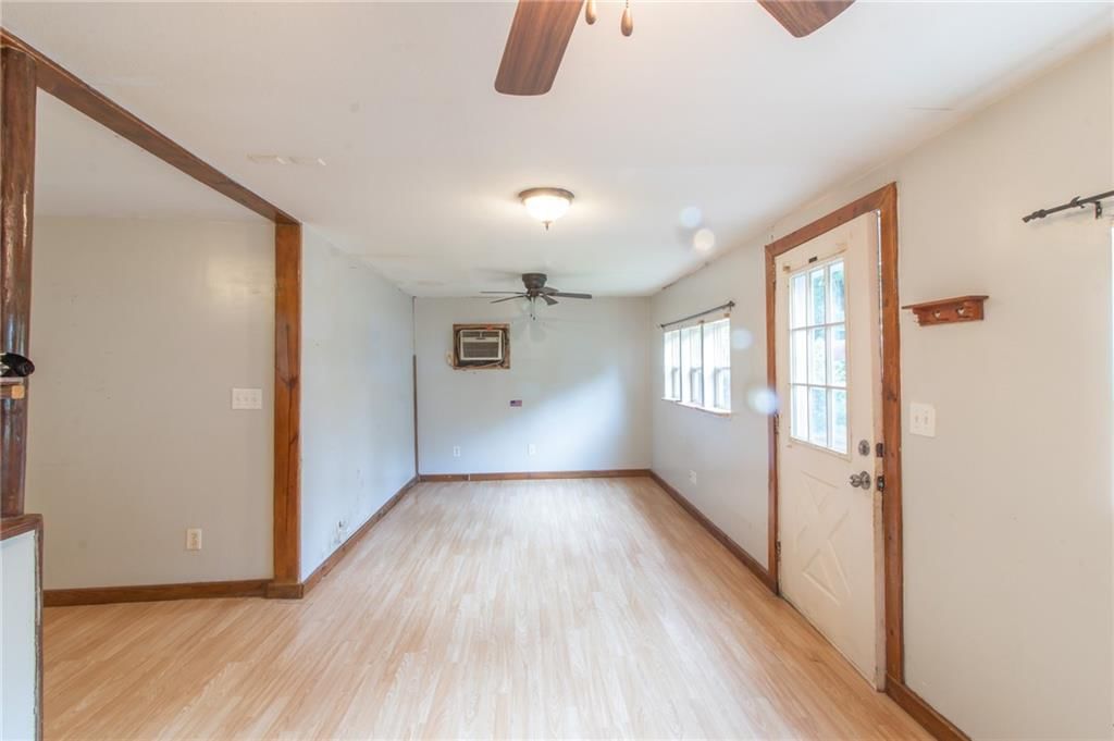 600 S Olive Street — photo 11