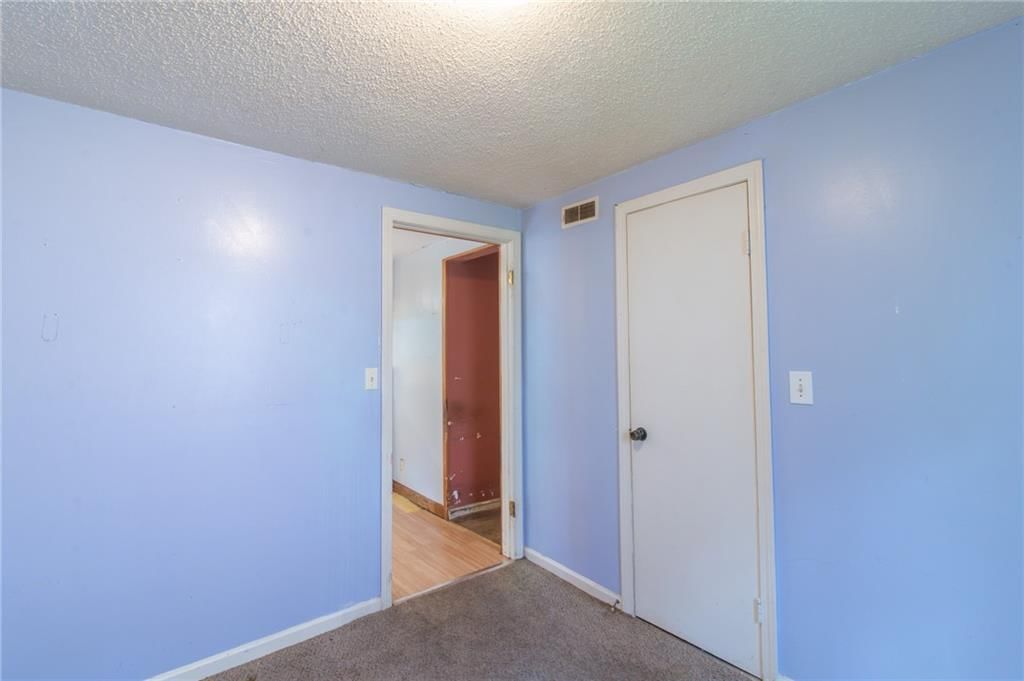 600 S Olive Street — photo 17