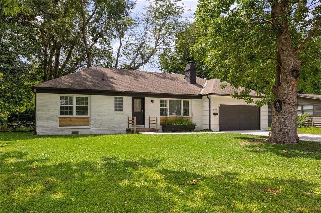 625 S Troost Street, Olathe, KS