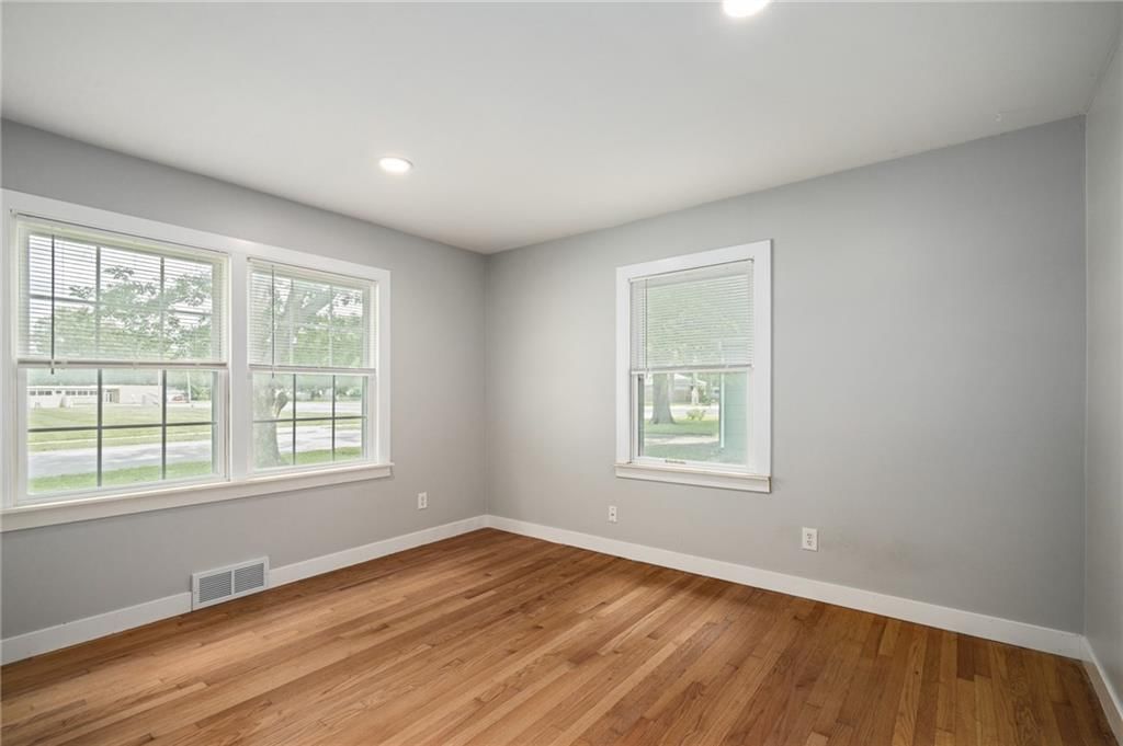 625 S Troost Street — photo 21