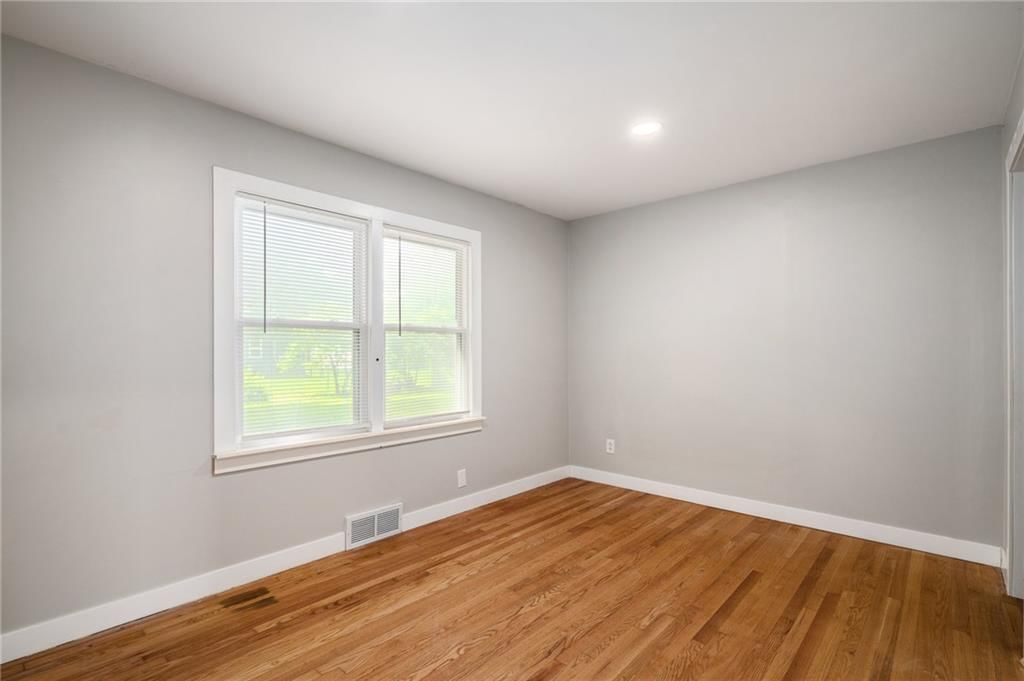 625 S Troost Street — photo 26