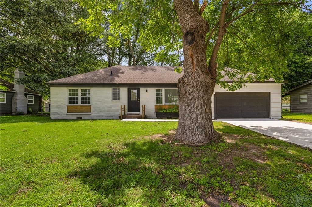 625 S Troost Street — photo 33