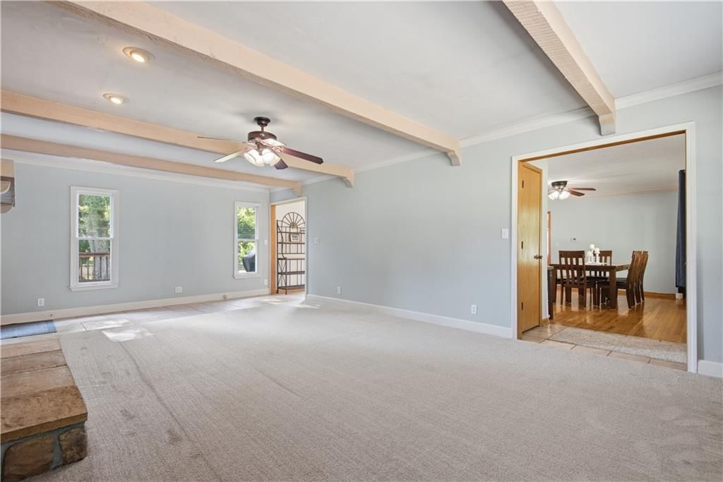 215 N Maple Street — photo 6