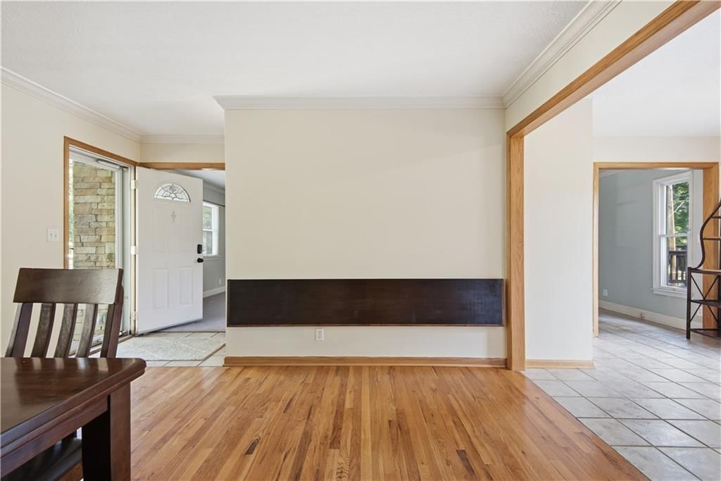 215 N Maple Street — photo 7