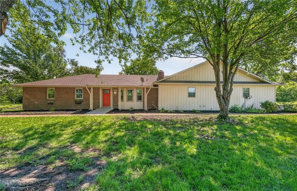 7743 SE Fred Evans Road — photo 2