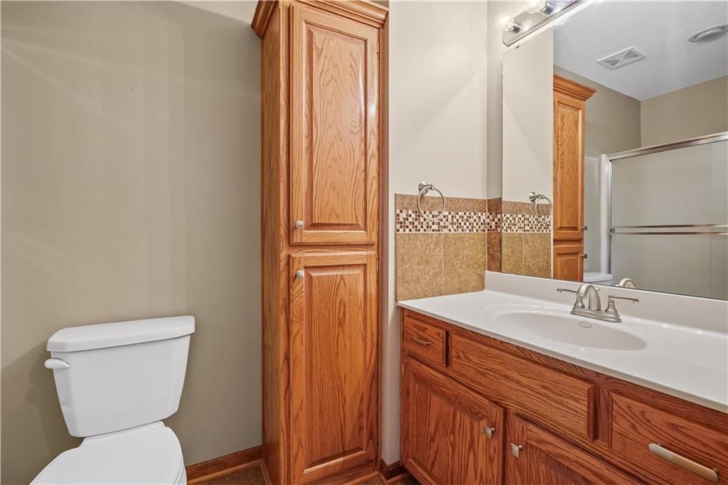 613 Birch Street — photo 16