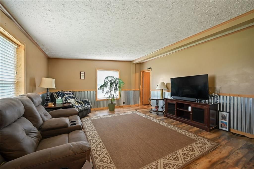 22812 S Valley Road — photo 14