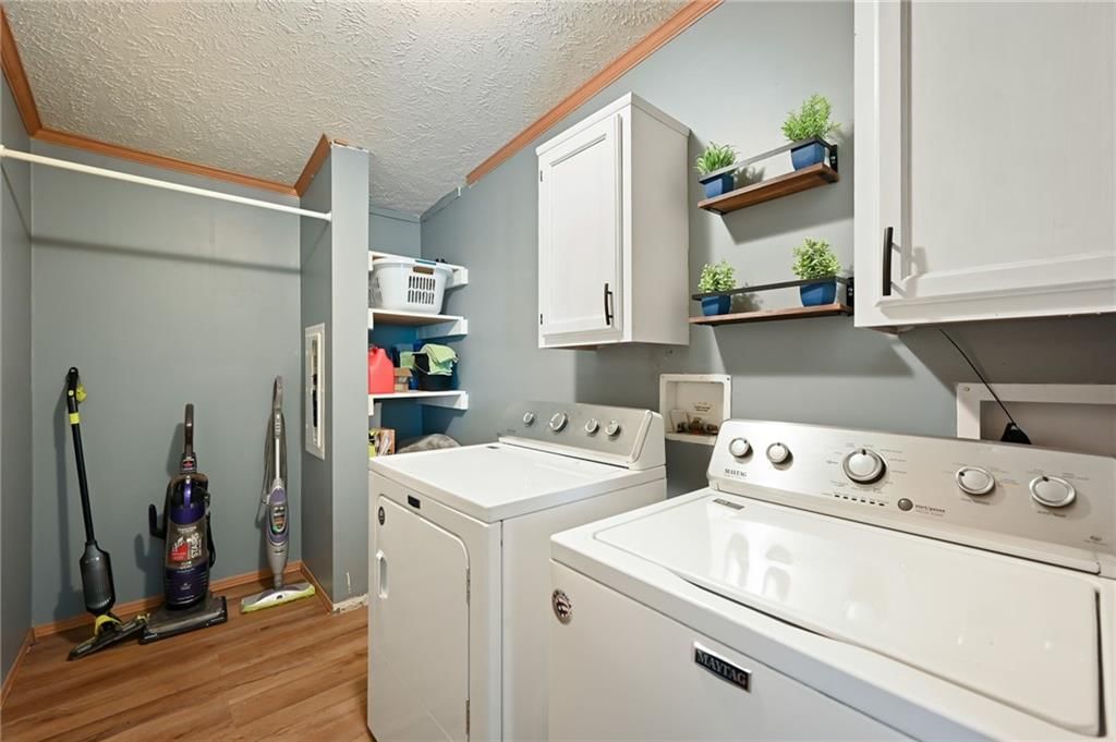 22812 S Valley Road — photo 16