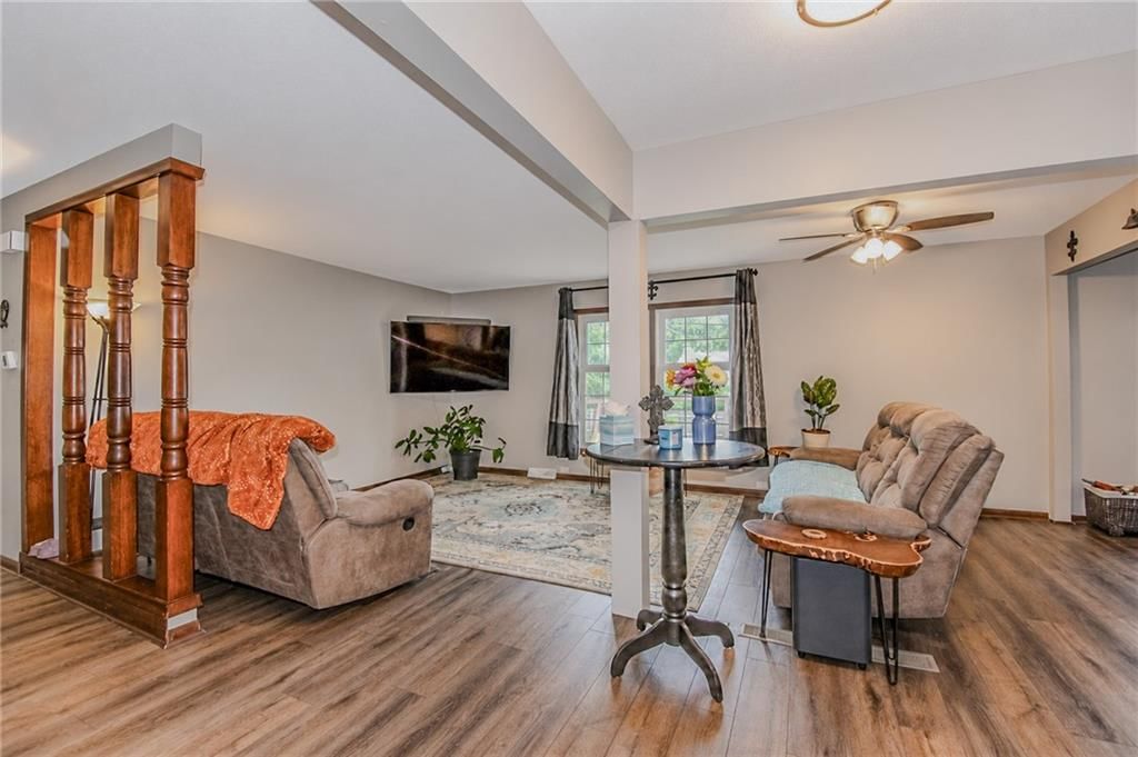 11203 W 71st Street — photo 4