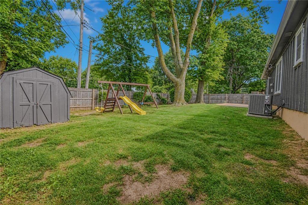 11203 W 71st Street — photo 36