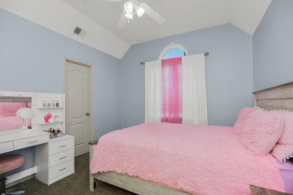 9425 N Harrison Street — photo 16