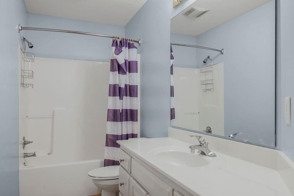 9425 N Harrison Street — photo 19