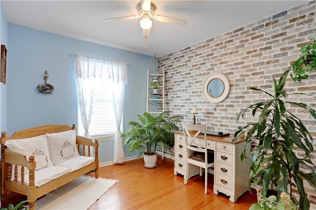 402 POPLAR Street — photo 5