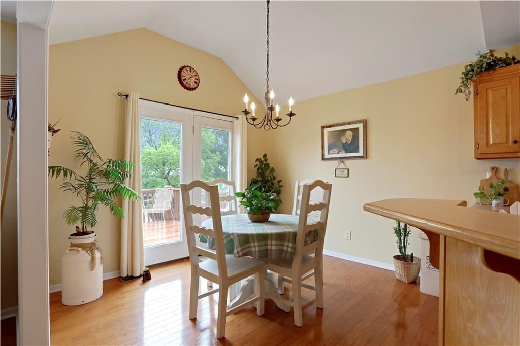 402 POPLAR Street — photo 6