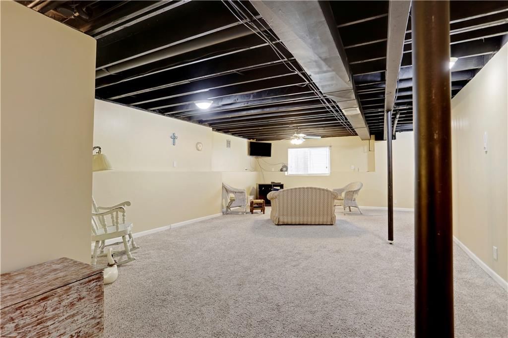 402 POPLAR Street — photo 18
