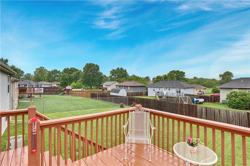 402 POPLAR Street — photo 22