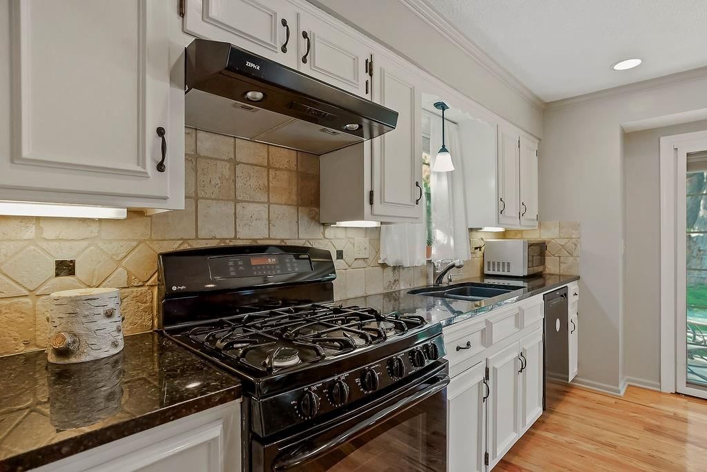 12306 W 102nd Street — photo 19