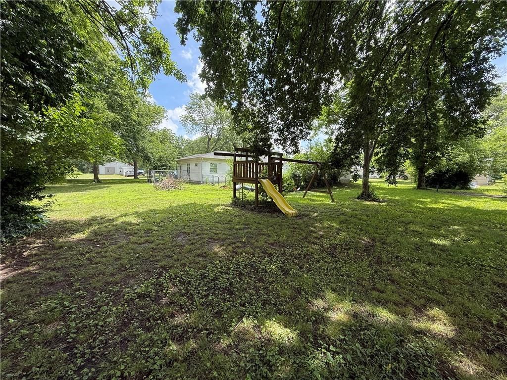 708 S Clay Street — photo 18