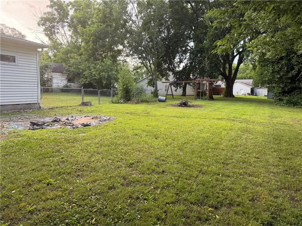 708 S Clay Street — photo 20
