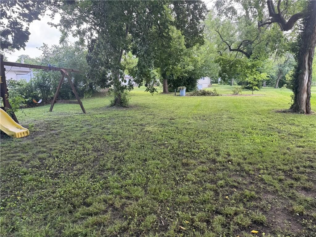 708 S Clay Street — photo 22