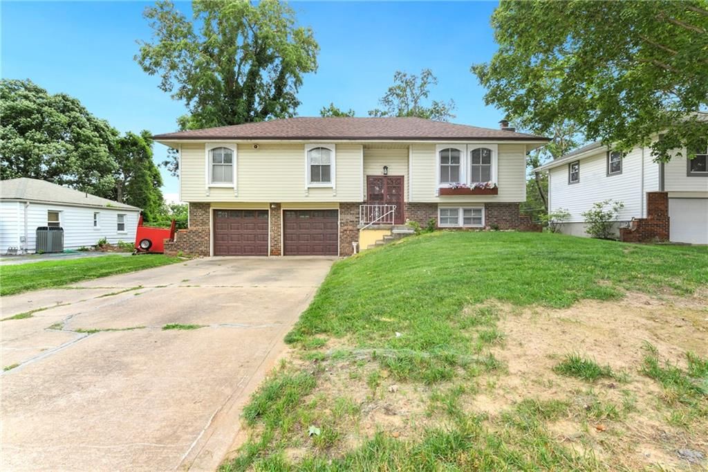 3417 NE Prather Road — photo 1