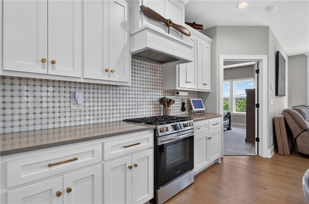 4021 NE Sagamore Drive — photo 21
