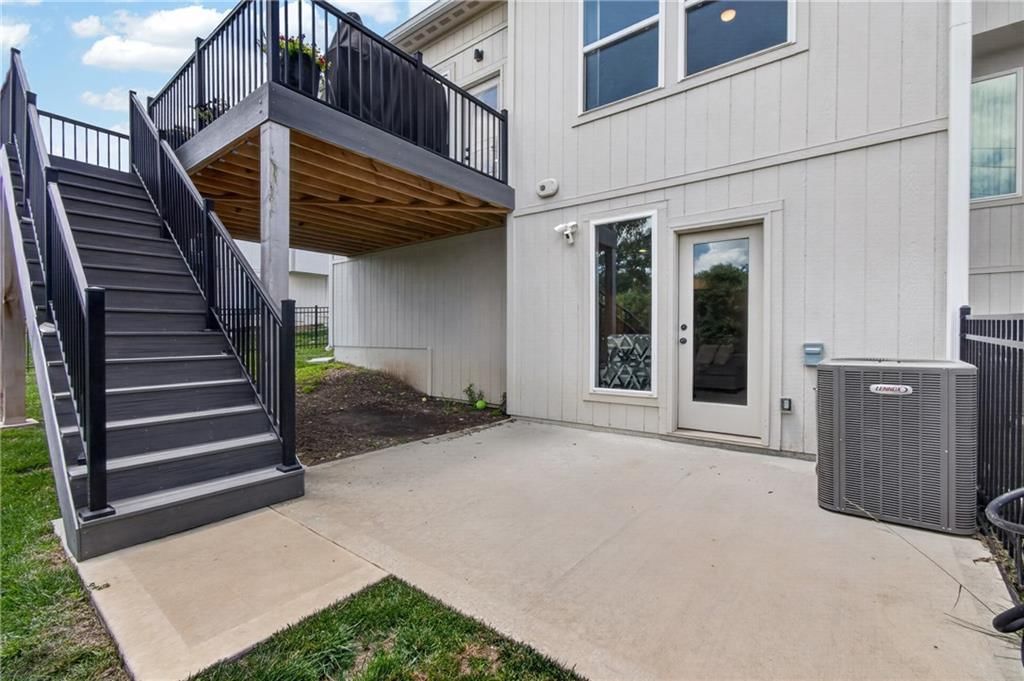 4021 NE Sagamore Drive — photo 45