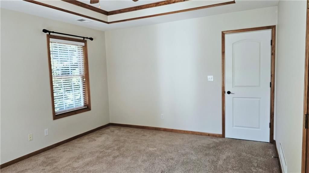 313 S Thompson Street — photo 8
