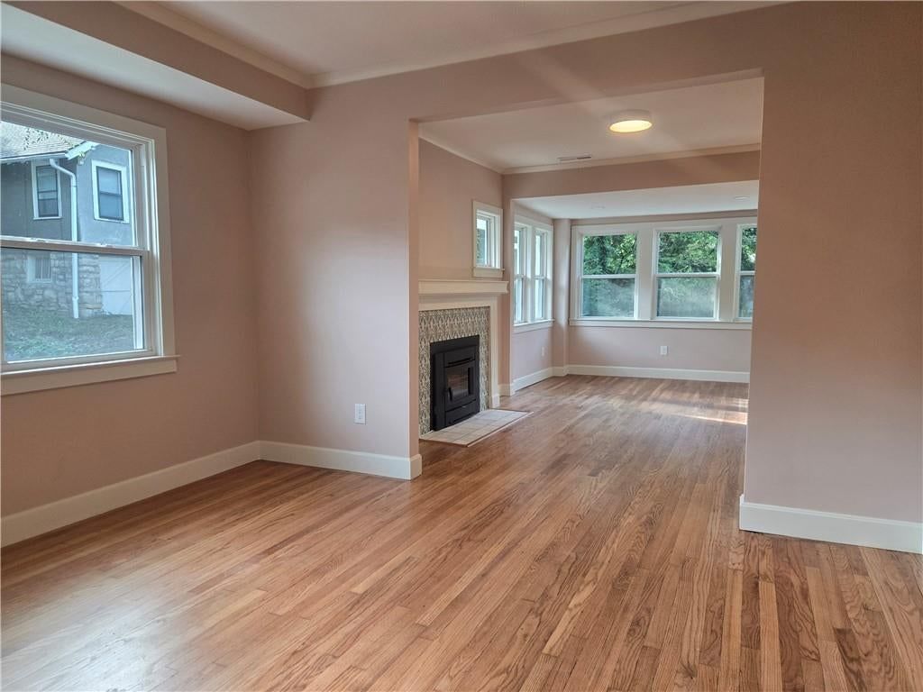 714 E 54th Terrace — photo 18