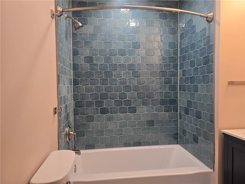 714 E 54th Terrace — photo 19