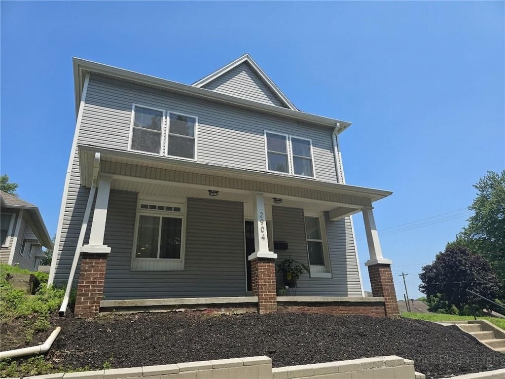 2904 Charles Street — photo 1