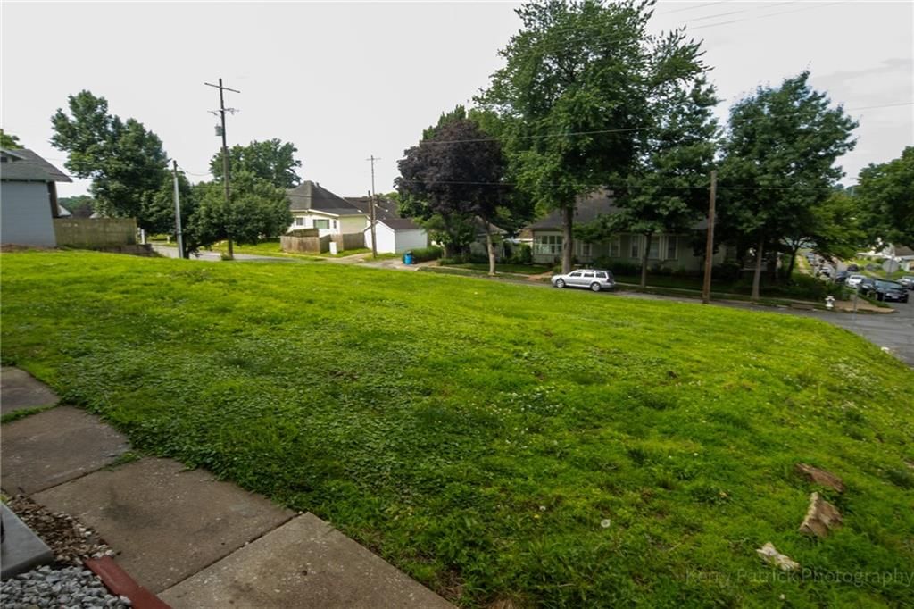 2904 Charles Street — photo 24