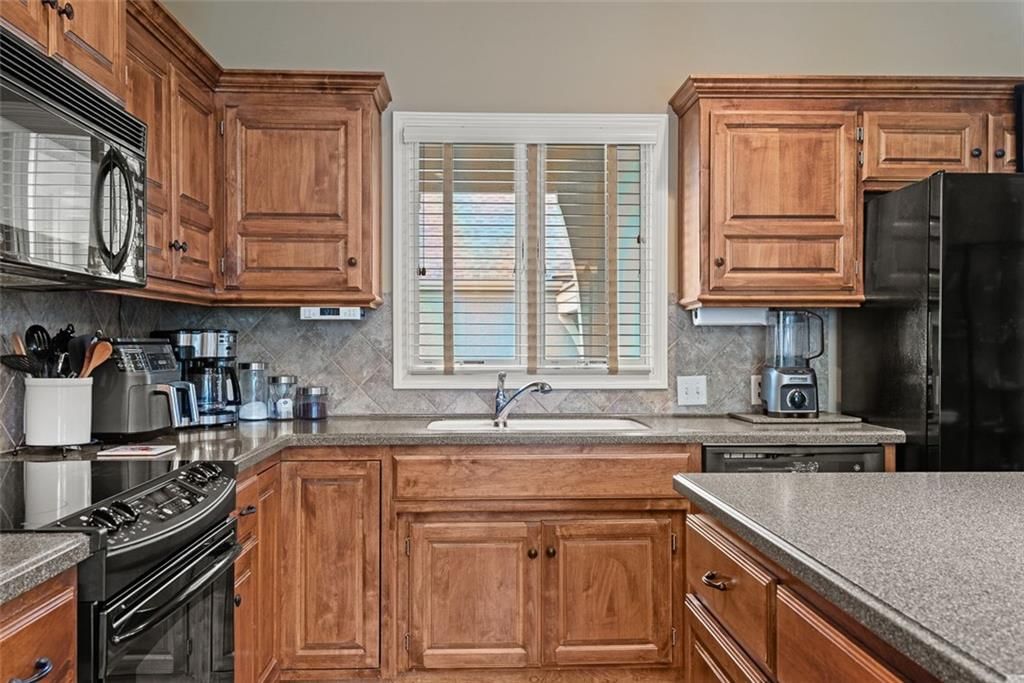 14113 S Summit Street — photo 10