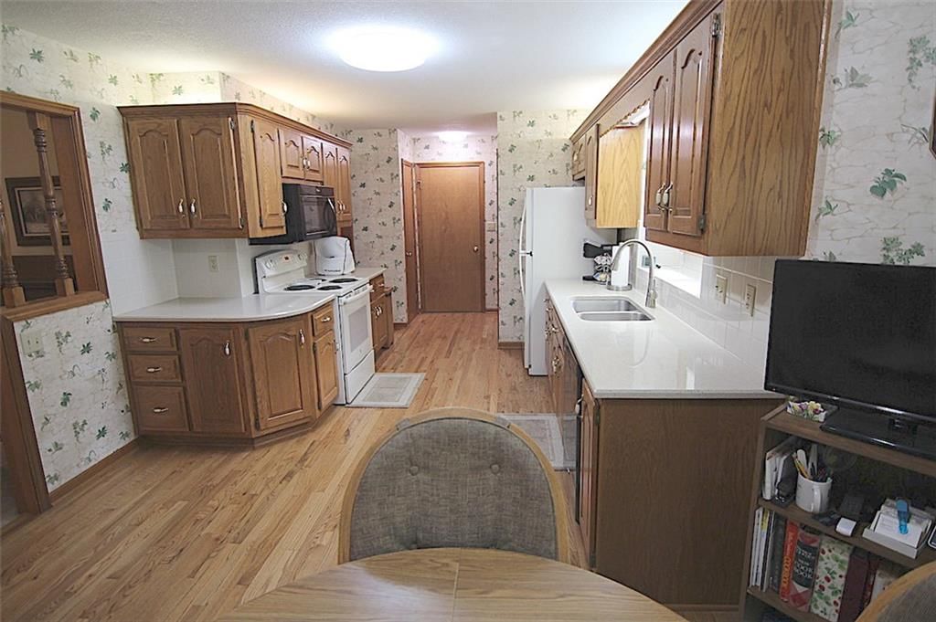 10012 E 72nd Street — photo 15