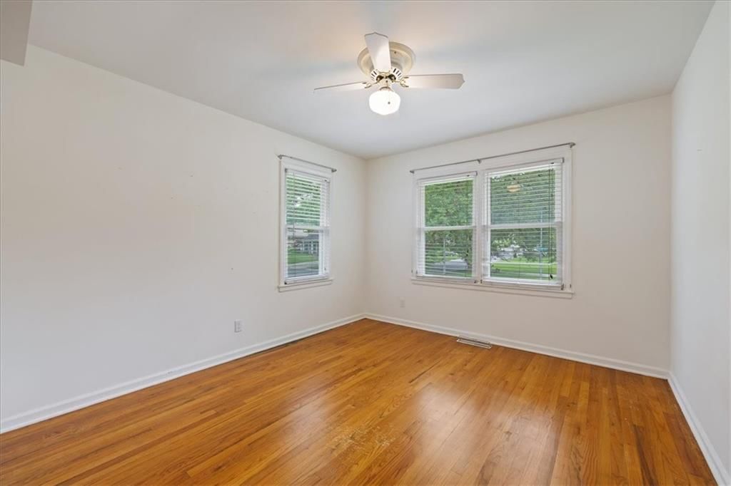 8700 Belleview Avenue — photo 21